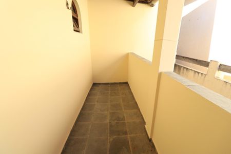 Casa para alugar com 120m², 3 quartos e 1 vaga Casa para alugar com 120m², 3 quartos e 1 vagaVaranda da suíte