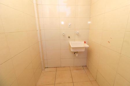 Área de serviço de casa para alugar com 3 quartos, 120m² em Stella Maris, Salvador