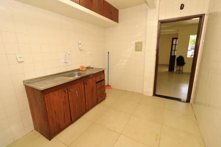 Cozinha de casa para alugar com 3 quartos, 120m² em Stella Maris, Salvador