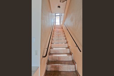 Área comum de casa para alugar com 1 quarto, 80m² em Vila Souza, São Paulo