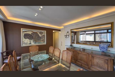 Apartamento para alugar com 280m², 4 quartos e 3 vagas Apartamento para alugar com 280m², 4 quartos e 3 vagasSala de Jantar