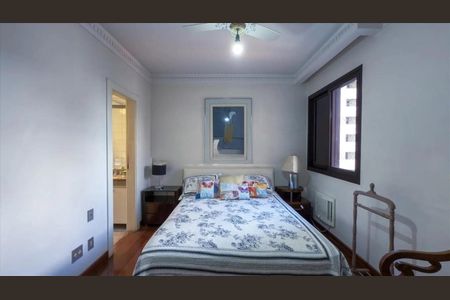 Apartamento para alugar com 280m², 4 quartos e 3 vagas Apartamento para alugar com 280m², 4 quartos e 3 vagasQuarto