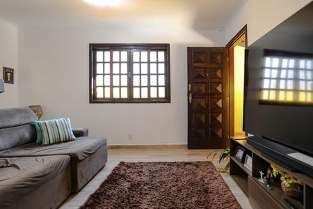 Casa para alugar com 79m², 3 quartos e 3 vagasSala
