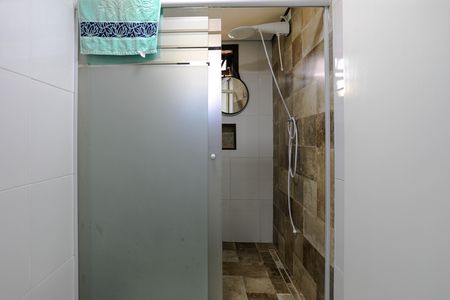 Casa para alugar com 79m², 3 quartos e 3 vagasBanheiro