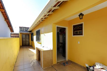 Área de Serviço de casa para alugar com 3 quartos, 79m² em Conjunto Habitacional Sao Sebastiao, Mogi das Cruzes