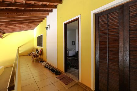 Quintal de casa para alugar com 3 quartos, 79m² em Conjunto Habitacional Sao Sebastiao, Mogi das Cruzes