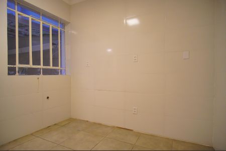 Cozinha de apartamento para alugar com 3 quartos, 90m² em Centro, São Leopoldo