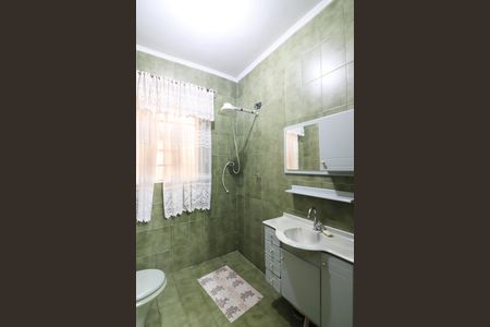 Banheiro Social de casa à venda com 2 quartos, 179m² em Vila Marlene, São Bernardo do Campo