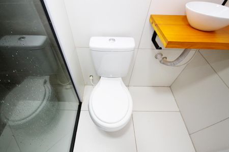 Banheiro de apartamento para alugar com 2 quartos, 51m² em Jardim dos Ipes, Cotia