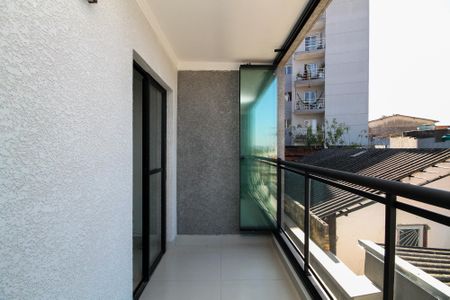 Varanda Sala de apartamento para alugar com 2 quartos, 51m² em Jardim dos Ipes, Cotia