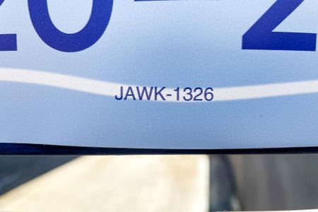 Placa de apartamento para alugar com 2 quartos, 51m² em Jardim dos Ipes, Cotia