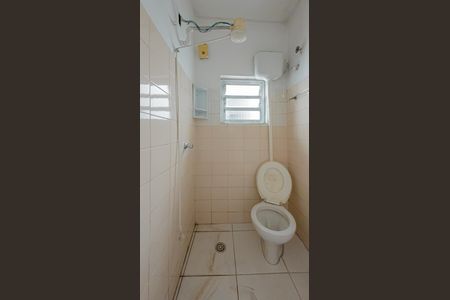 Casa para alugar com 30m², 1 quarto e sem vaga Casa para alugar com 30m², 1 quarto e sem vagaBanheiro