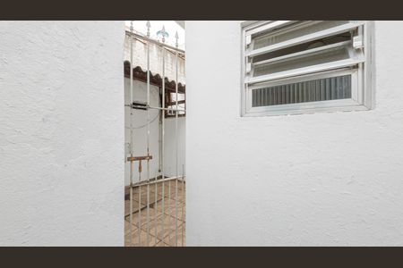 Casa para alugar com 30m², 1 quarto e sem vaga Casa para alugar com 30m², 1 quarto e sem vagaEntrada