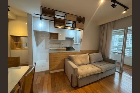 Apartamento à venda com 67m², 2 quartos e 1 vagaSala