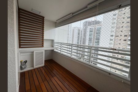 Apartamento à venda com 67m², 2 quartos e 1 vagaSacada
