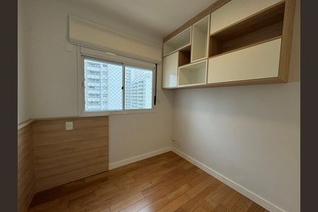 Apartamento à venda com 67m², 2 quartos e 1 vagaQuarto 2