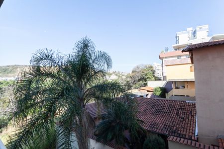 Varanda da sala - Vista de apartamento à venda com 3 quartos, 75m² em Castelo, Belo Horizonte