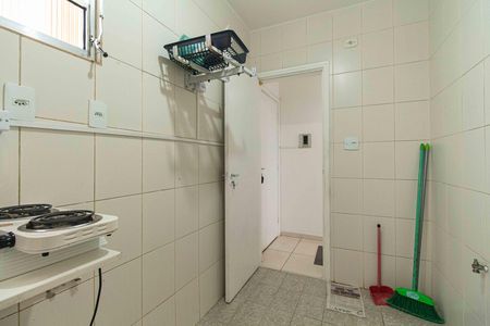 Cozinha de apartamento para alugar com 1 quarto, 57m² em Liberdade, São Paulo