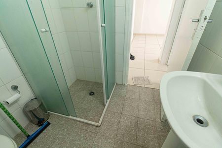 Banheiro de apartamento para alugar com 1 quarto, 57m² em Liberdade, São Paulo