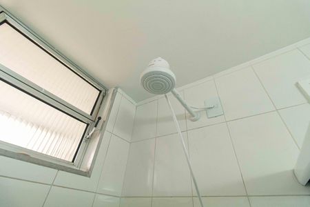 Banheiro de apartamento para alugar com 1 quarto, 57m² em Liberdade, São Paulo