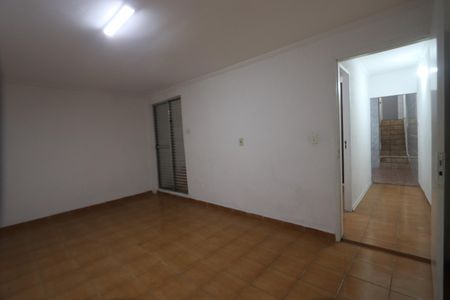 Casa para alugar com 120m², 2 quartos e 1 vagaQuarto 1
