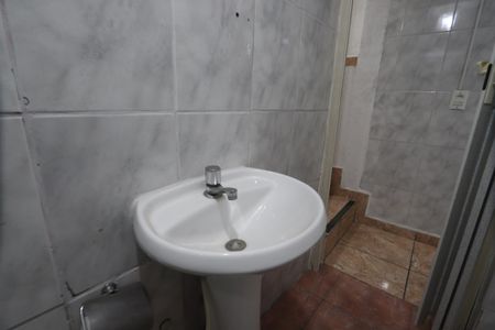 Casa para alugar com 120m², 2 quartos e 1 vagaBanheiro 1