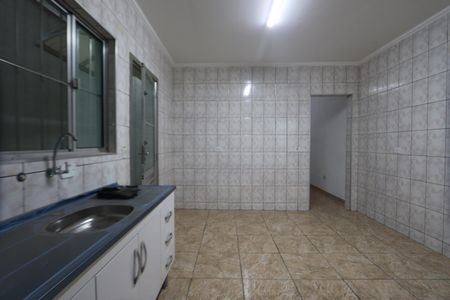 Casa para alugar com 120m², 2 quartos e 1 vagaCozinha