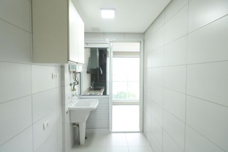 Área de Serviço de apartamento para alugar com 2 quartos, 75m² em Barcelona, São Caetano do Sul