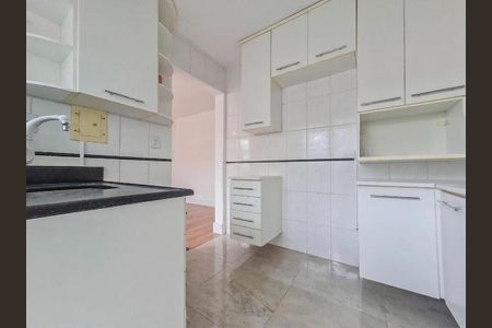 Apartamento para alugar com 74m², 2 quartos e sem vaga Apartamento para alugar com 74m², 2 quartos e sem vagaCozinha