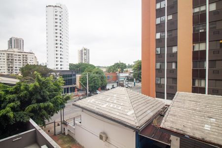 Varanda - Vista de kitnet/studio à venda com 1 quarto, 30m² em Campo Belo, São Paulo