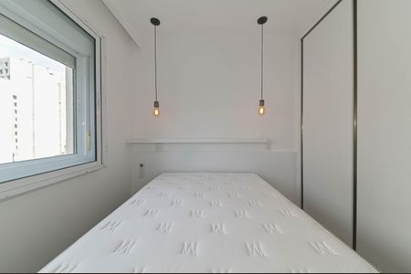 Apartamento à venda com 72m², 2 quartos e 2 vagas Apartamento à venda com 72m², 2 quartos e 2 vagasSuite