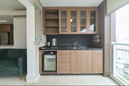 Apartamento à venda com 72m², 2 quartos e 2 vagas Apartamento à venda com 72m², 2 quartos e 2 vagasVaranda