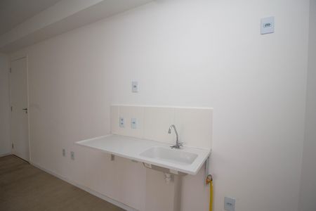 Cozinha de apartamento à venda com 2 quartos, 33m² em Vila Mangalot, São Paulo