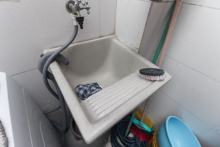 Área de Serviço de casa de condomínio à venda com 2 quartos, 90m² em Jardim Miriam, São Paulo