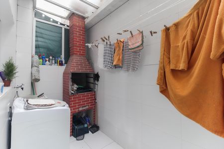 Casa de condomínio à venda com 90m², 2 quartos e 1 vaga Casa de condomínio à venda com 90m², 2 quartos e 1 vagaÁrea de Serviço