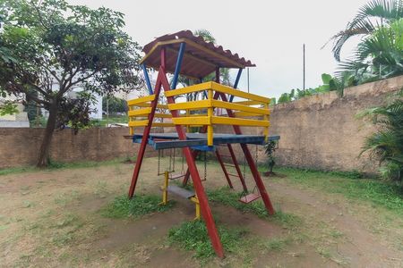 Casa de condomínio à venda com 90m², 2 quartos e 1 vaga Casa de condomínio à venda com 90m², 2 quartos e 1 vagaÁrea Comum