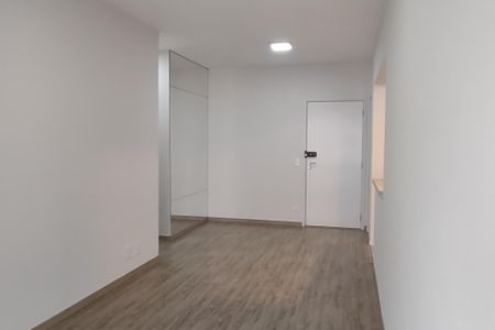 Apartamento para alugar com 75m², 2 quartos e 2 vagasSala