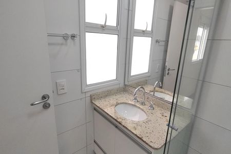 Apartamento para alugar com 75m², 2 quartos e 2 vagasBanheiro da Suíte 1