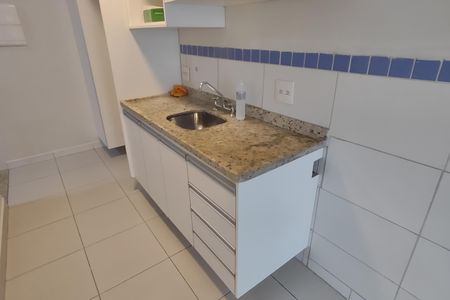Apartamento para alugar com 75m², 2 quartos e 2 vagasCozinha