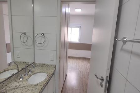 Apartamento para alugar com 75m², 2 quartos e 2 vagasBanheiro da Suíte 2