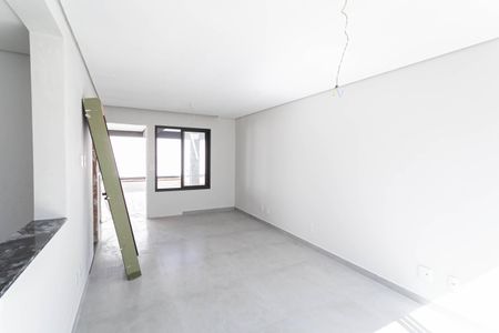Sala de casa de condomínio à venda com 4 quartos, 124m² em Ouro Preto, Belo Horizonte