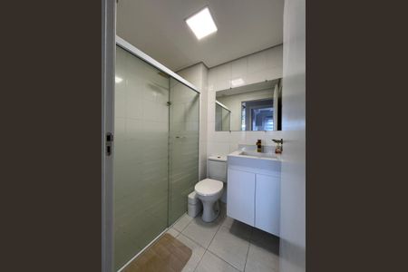 Banheiro de apartamento à venda com 2 quartos, 44m² em Ponte Sao Joao, Jundiaí
