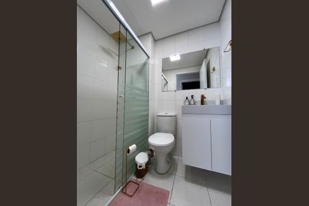Banheiro de apartamento à venda com 2 quartos, 44m² em Ponte Sao Joao, Jundiaí