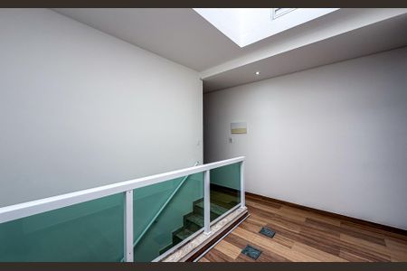 Hall de casa para alugar com 3 quartos, 114m² em Água Rasa, São Paulo
