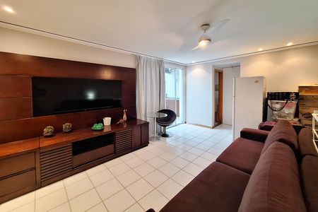 Apartamento à venda com 154m², 3 quartos e 2 vagas Apartamento à venda com 154m², 3 quartos e 2 vagasSala 2