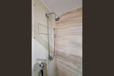Apartamento à venda com 154m², 3 quartos e 2 vagas Apartamento à venda com 154m², 3 quartos e 2 vagasBanheiro 1