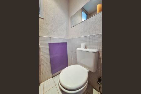 Apartamento à venda com 154m², 3 quartos e 2 vagas Apartamento à venda com 154m², 3 quartos e 2 vagasLavabo