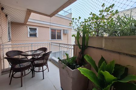 Apartamento à venda com 154m², 3 quartos e 2 vagas Apartamento à venda com 154m², 3 quartos e 2 vagasSala 1