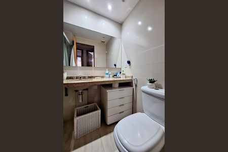 Apartamento à venda com 154m², 3 quartos e 2 vagas Apartamento à venda com 154m², 3 quartos e 2 vagasBanheiro 1