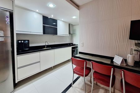 Cozinha de apartamento à venda com 3 quartos, 154m² em Badu, Niterói